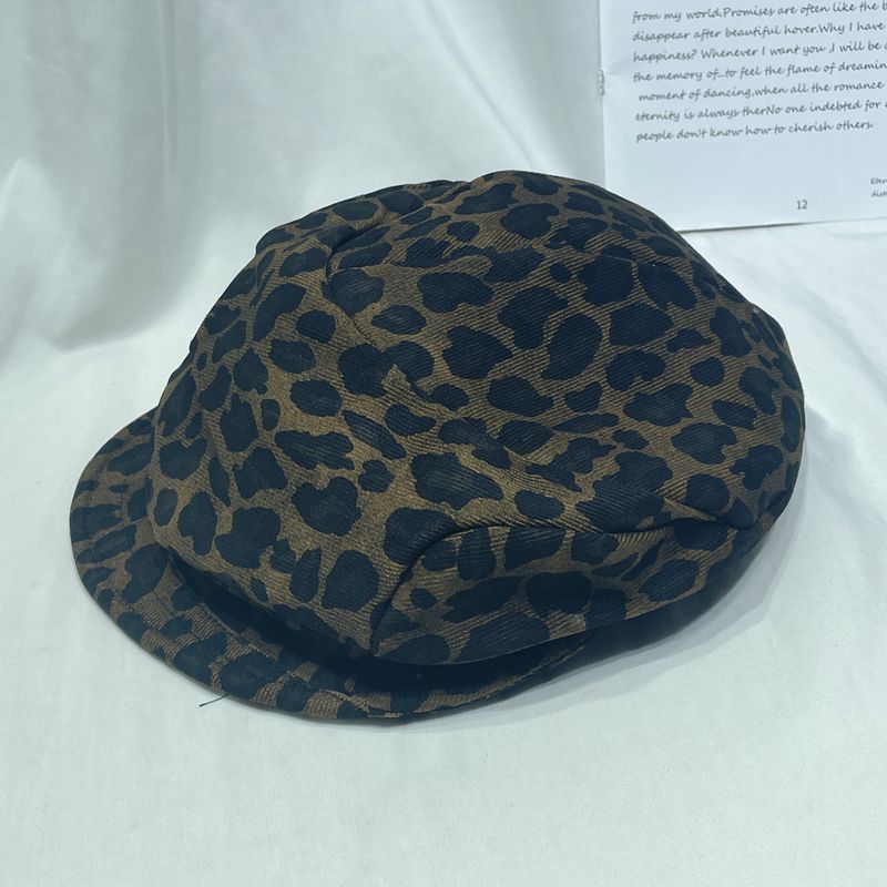 American-style Retro Chic Leopard-print Beret For Women