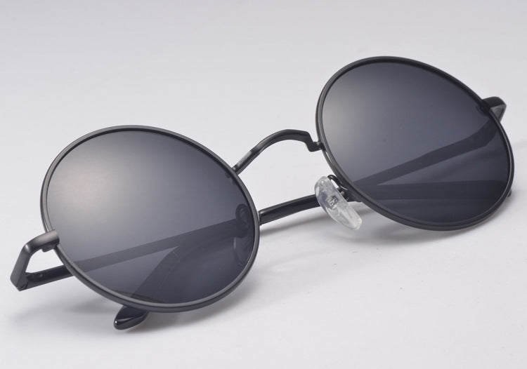 Vintage round frame sunglasses