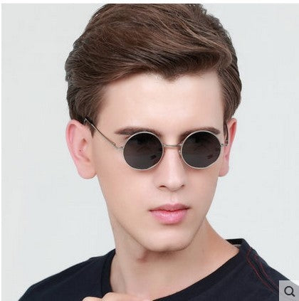 Vintage round frame sunglasses