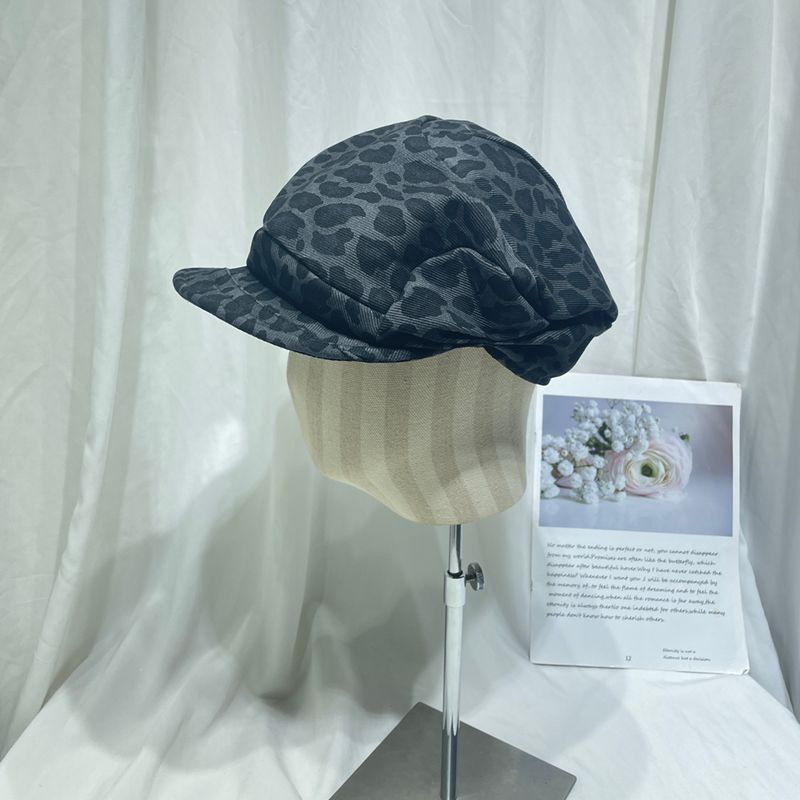 American-style Retro Chic Leopard-print Beret For Women