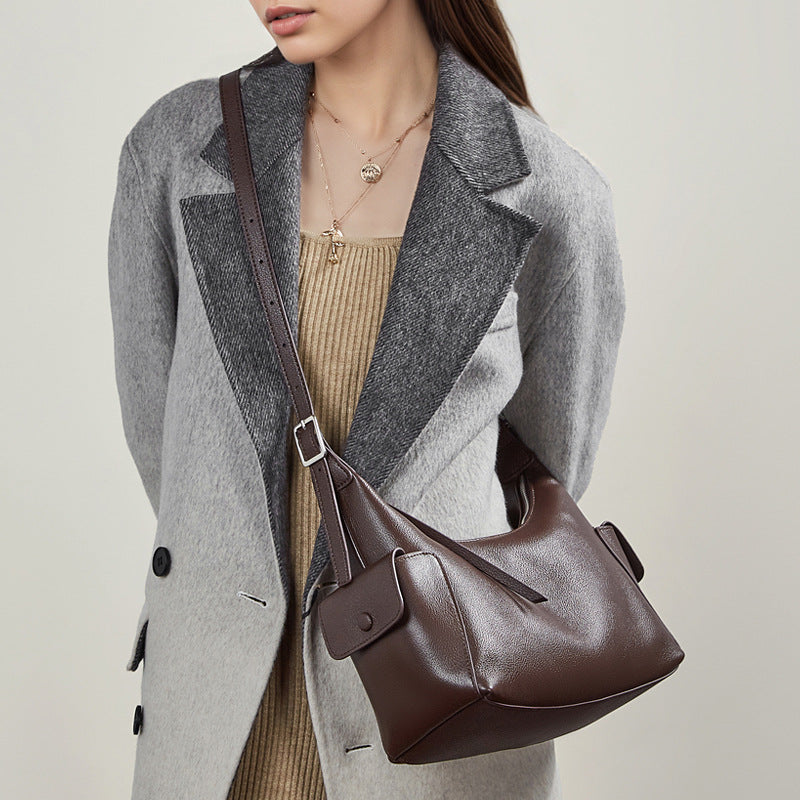 Womens Large-Capacity Casual Leather Shoulder And Crossbody Bag