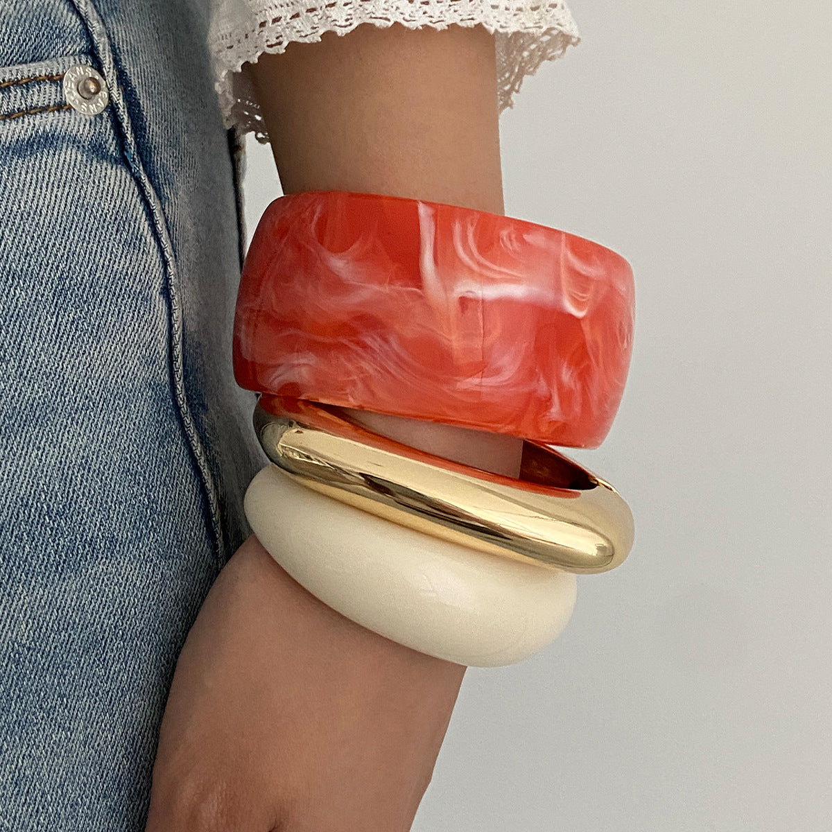 Exaggerated Resin-dyed Wide Bracelet