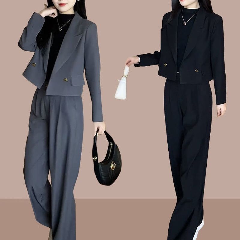 Wear A Set Of Chic Chanel-style Suit Women
