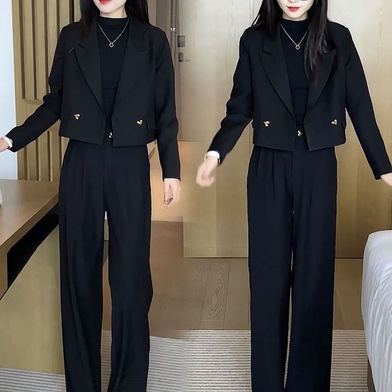 Wear A Set Of Chic Chanel-style Suit Women