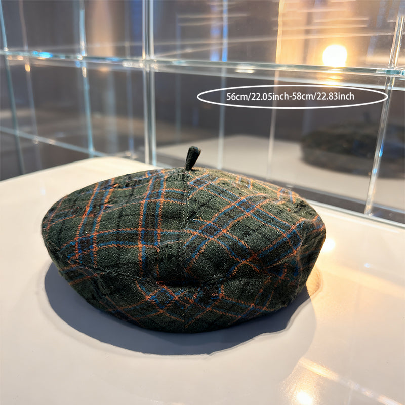 A British-style Casual Painter Hat That Is Versatile And Can Show Off Your Face